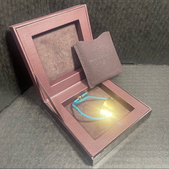 BNIB MONICA VINADER FRIENDSHIP BRACELET YELLOW GOLD PLATED BLUE STRAP PRICE FIRM - Picture 2 of 10